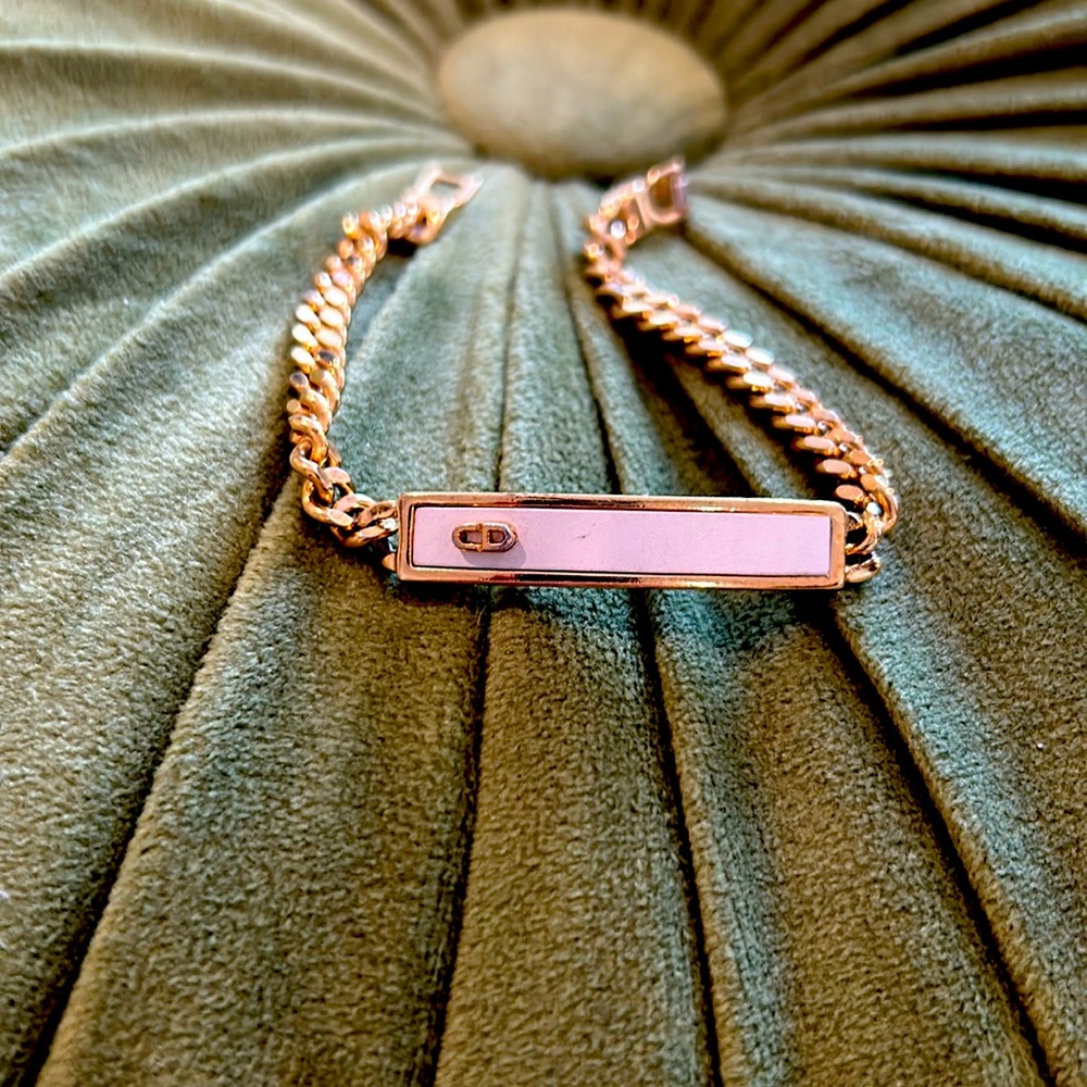 Authentic Dior CD Plate Chain Link Bracelet🤩🤩EUC